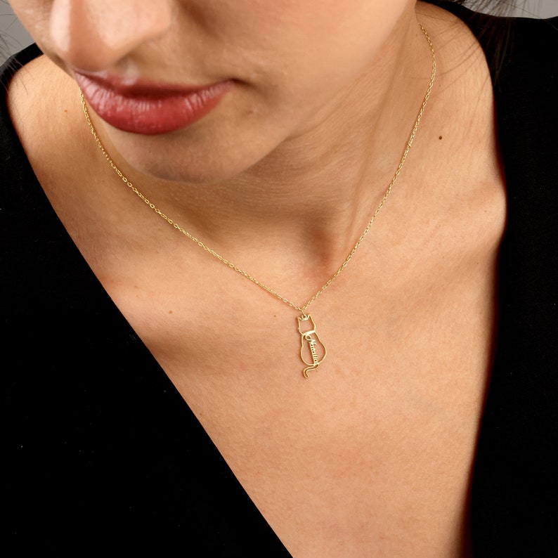 Custom Cat Necklace with Personalized Name, , Gifts For Cat Lovers, Cat Memorials Gift 