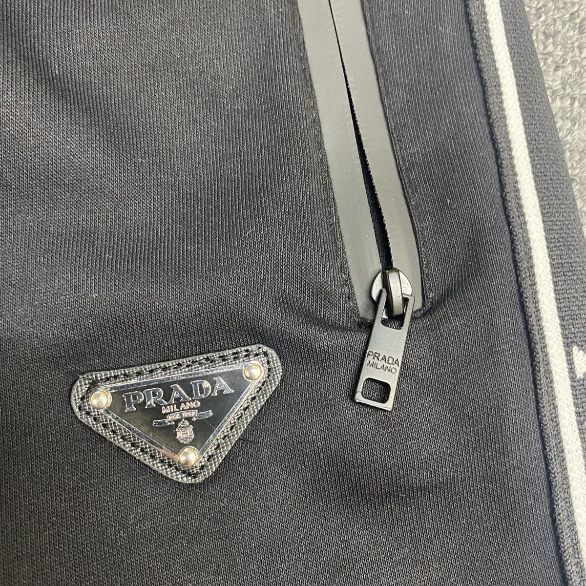 PR4DA トライアングルロゴ刺繍レターショーツ【 50％割引+送料無料】