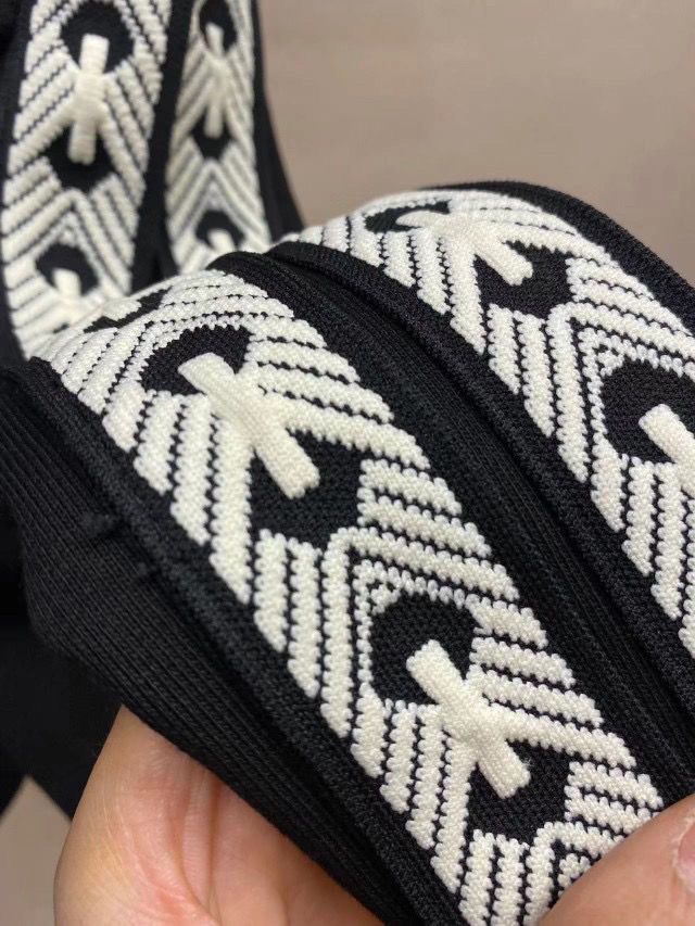 L0EWE 編み込みショーツ【 50％割引+送料無料】