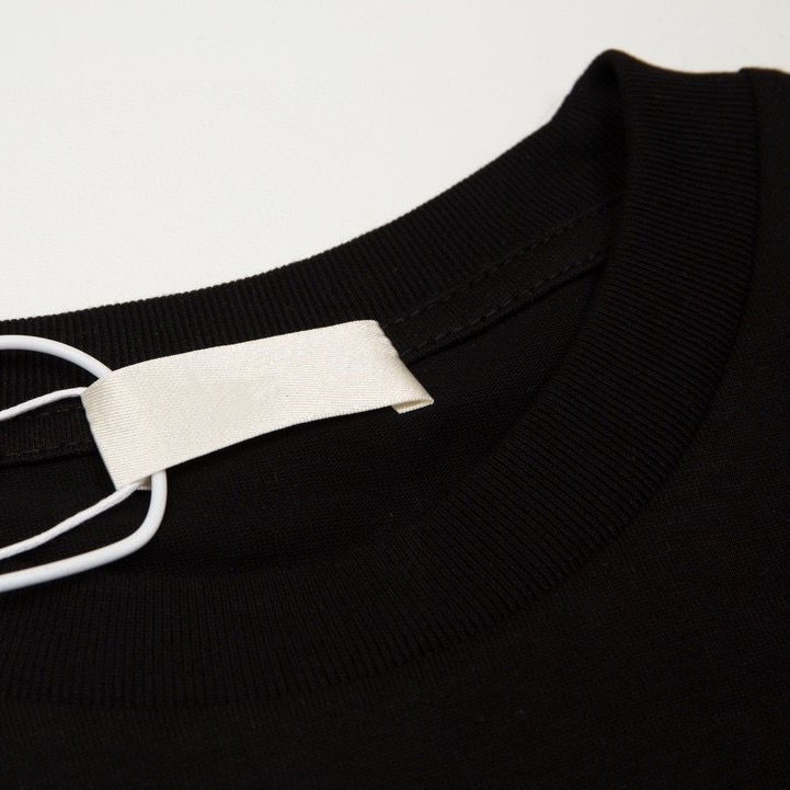 CEL1NE レタープリントTシャツ【 50％割引+送料無料】