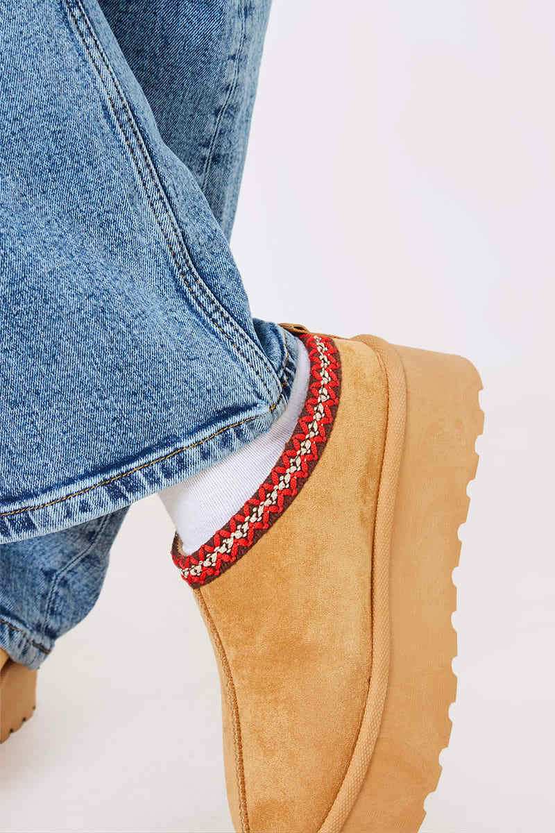 Aztec Style Platform Flat Shoes