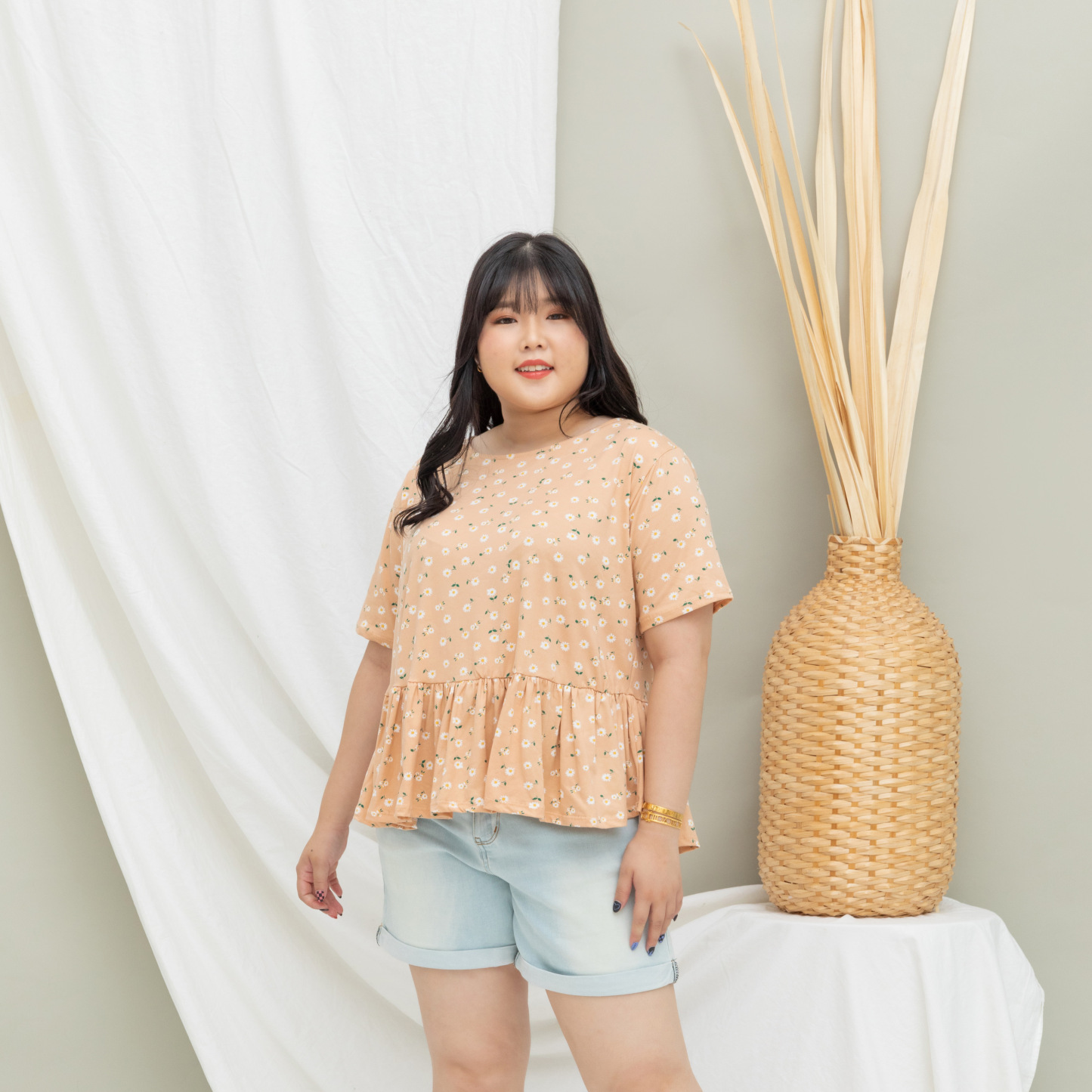 QUINCY LANDY TOP - NUDE FLORAL-Juneoesque-Plus Size Clothing