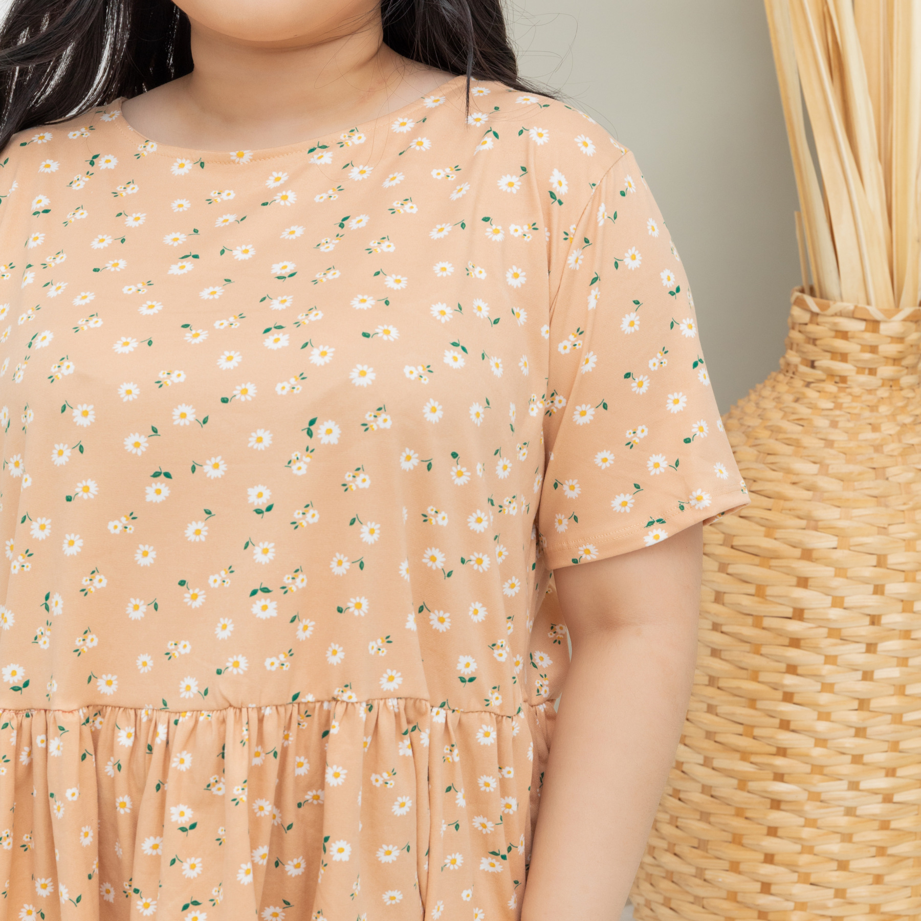 QUINCY LANDY TOP - NUDE FLORAL-Juneoesque-Plus Size Clothing