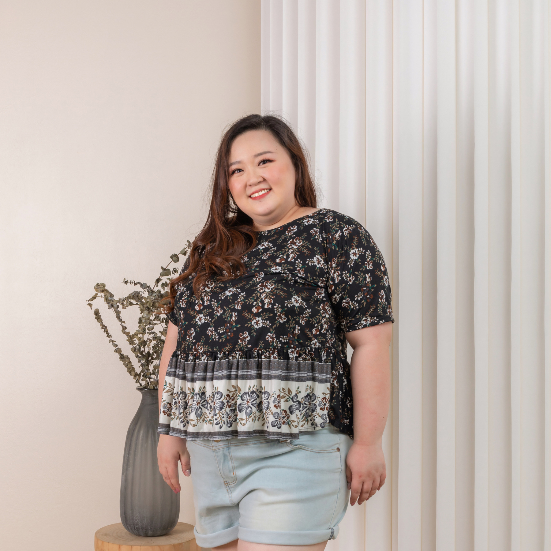 QUINCY LANDY TOP - BLACK FLORAL-Juneoesque-Plus Size Clothing