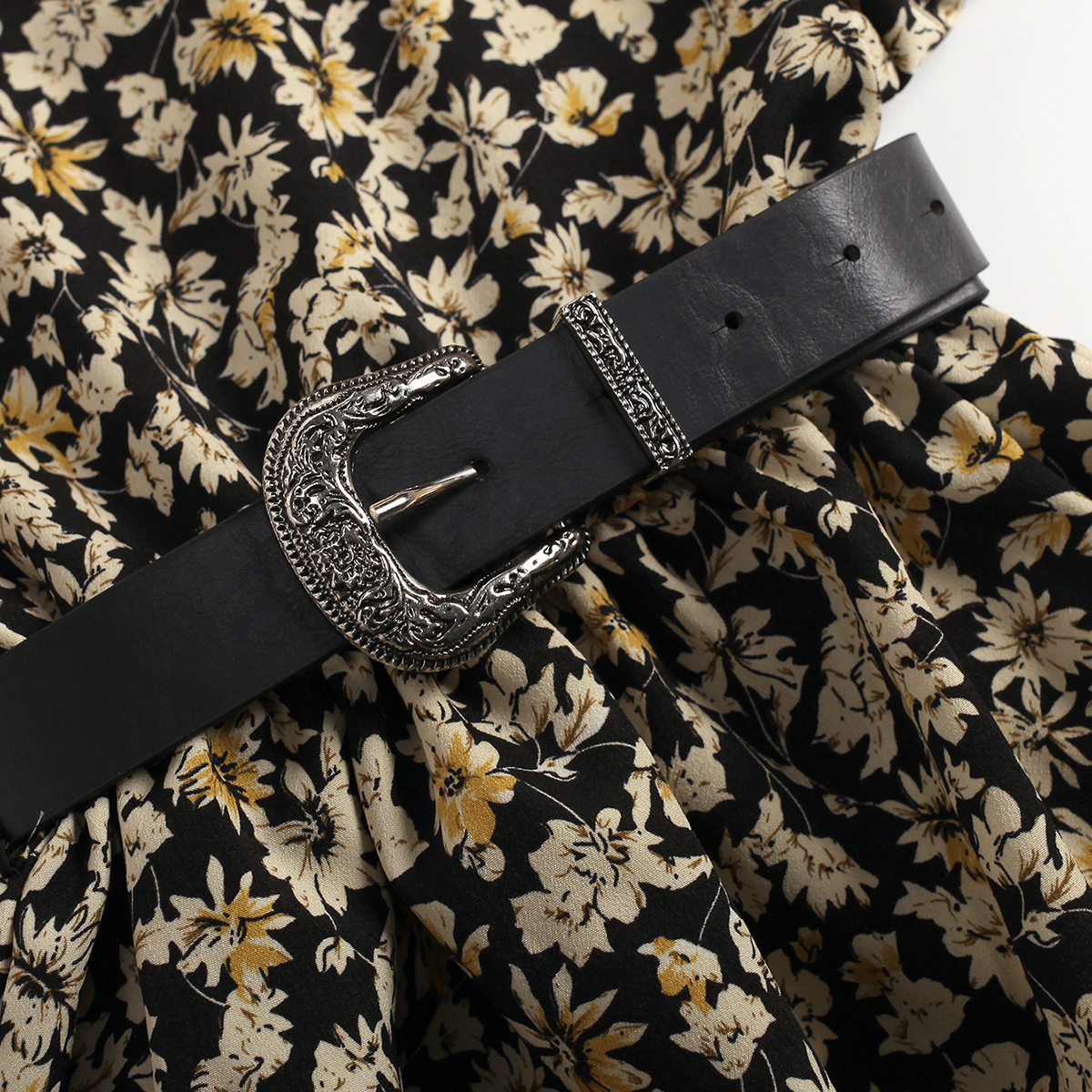 Toddler Girl Floral Pattern Belt & Dress Wholesale