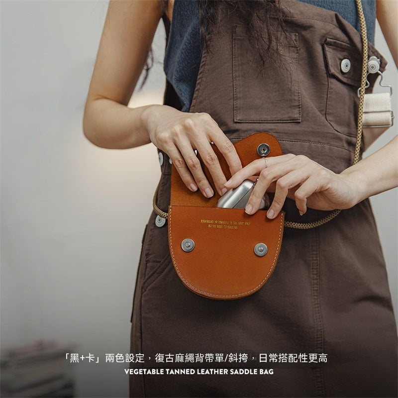 頭層牛皮馬復古鞍包百搭耳機斜挎包口紅零錢鑰匙迷你小包包-Retro's Wear