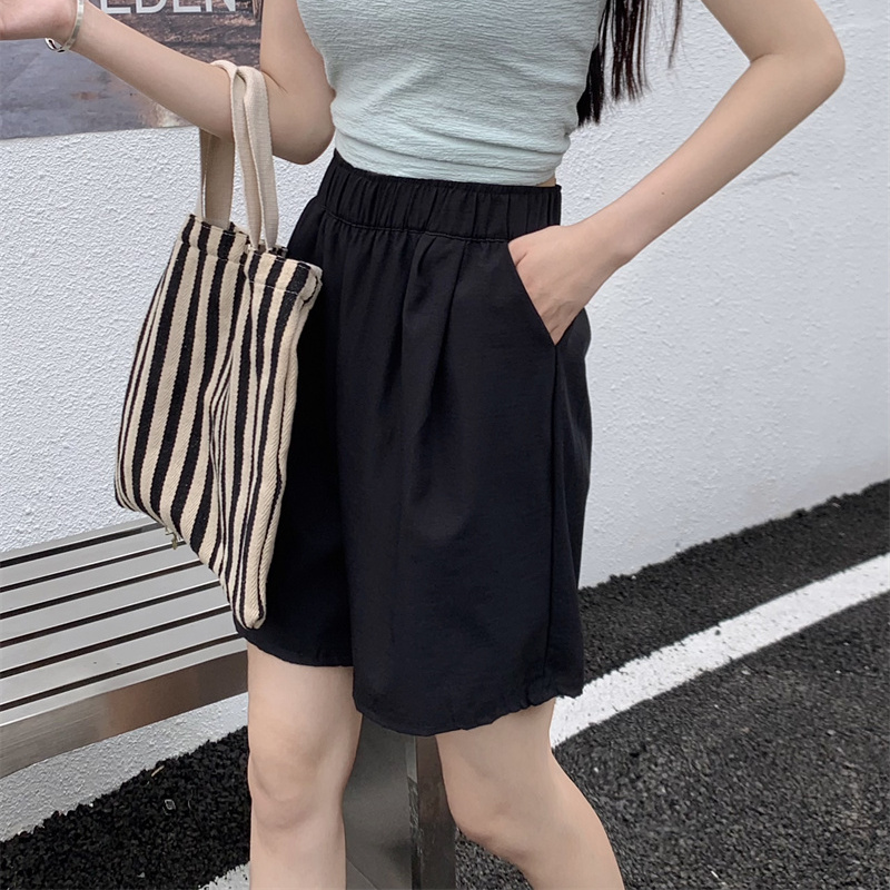 韓版純色褶皺短褲
