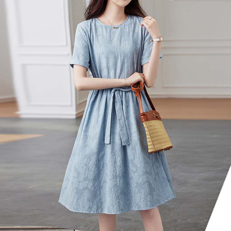 百搭提花圓領A字洋裝