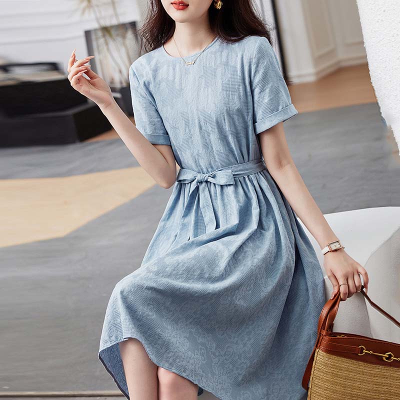 百搭提花圓領A字洋裝