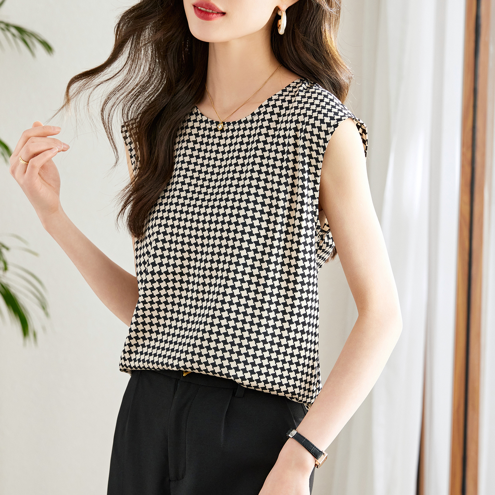 設計感格子無袖套頭背心