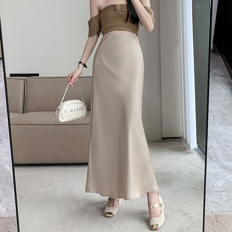 法式醋酸緞麵包臀魚尾裙