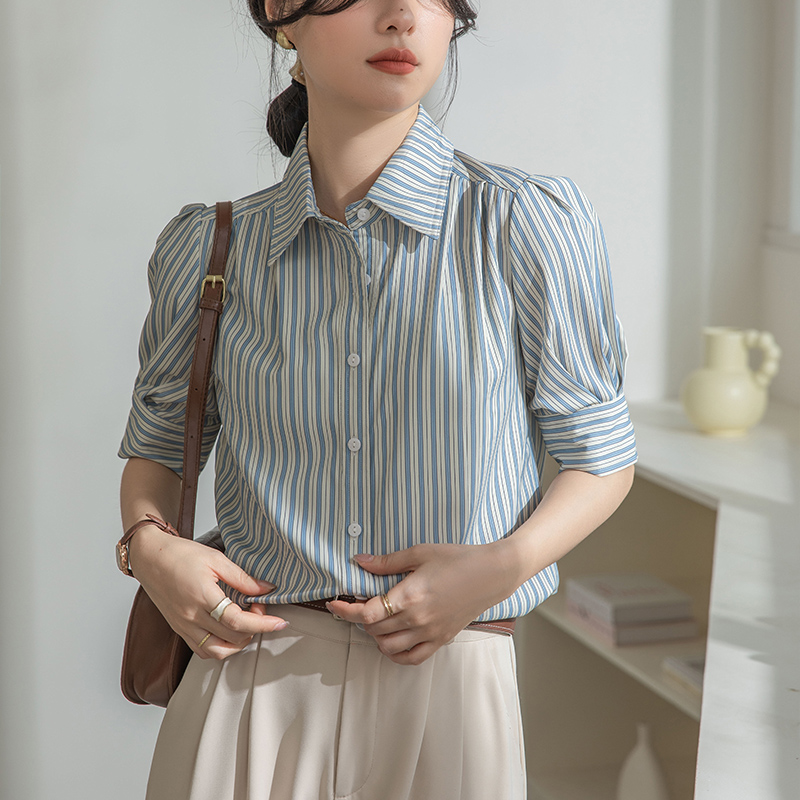 法式條紋泡泡袖襯衫