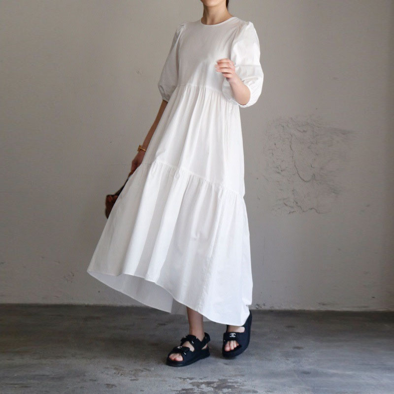 韓版純色泡泡袖連身裙