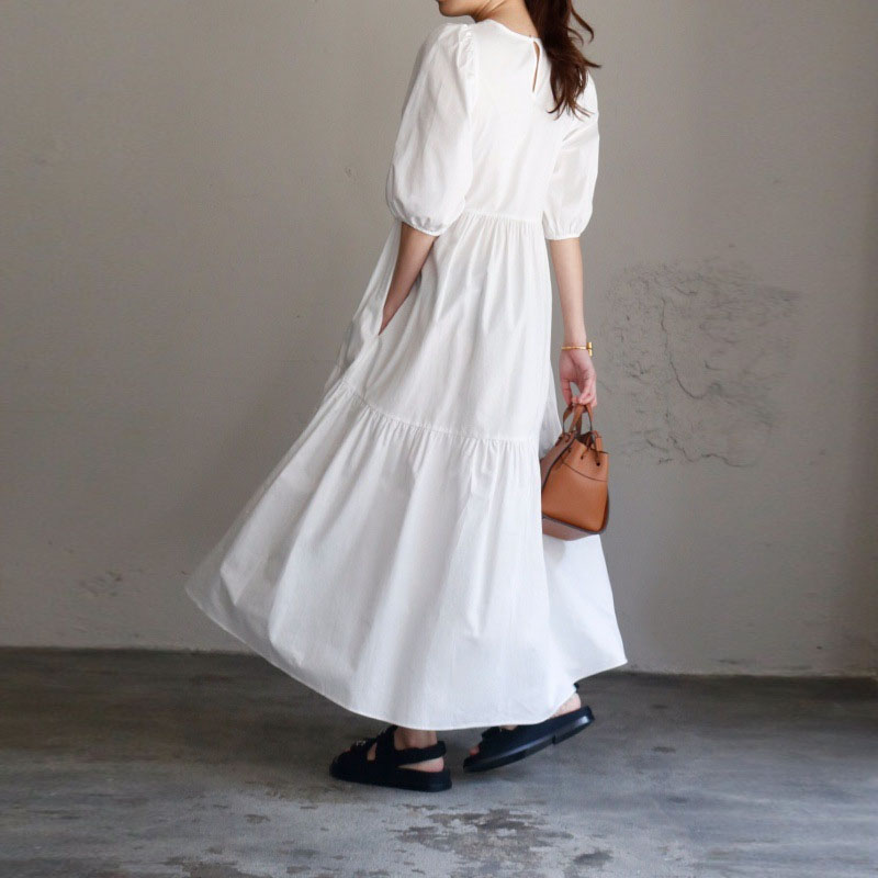 韓版純色泡泡袖連身裙