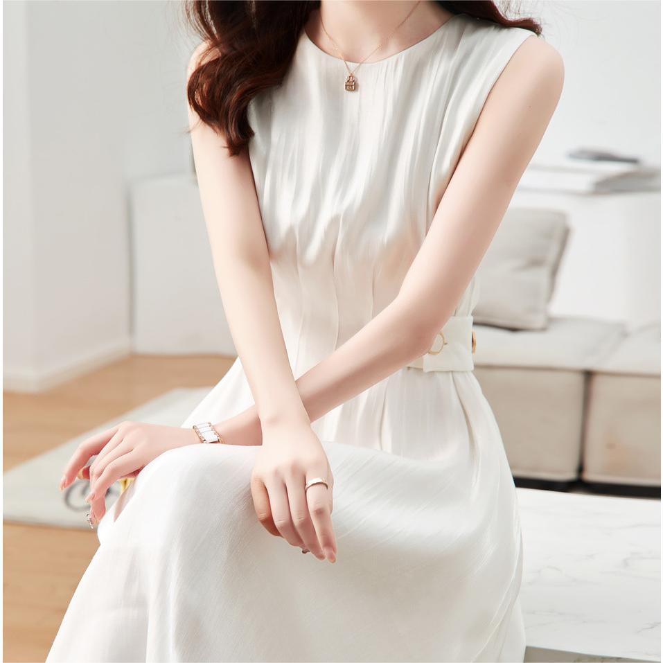 法式純色圓領修身無袖連身裙