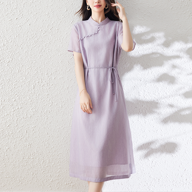 溫婉中式純色立領連身裙