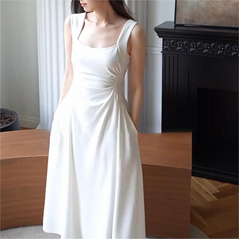 氣質赫本風收腰A字吊帶洋裝