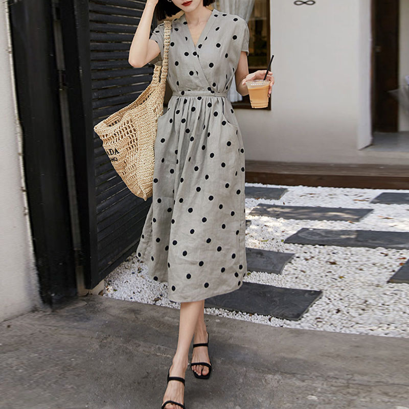 藝術復古波點V領收腰連身裙