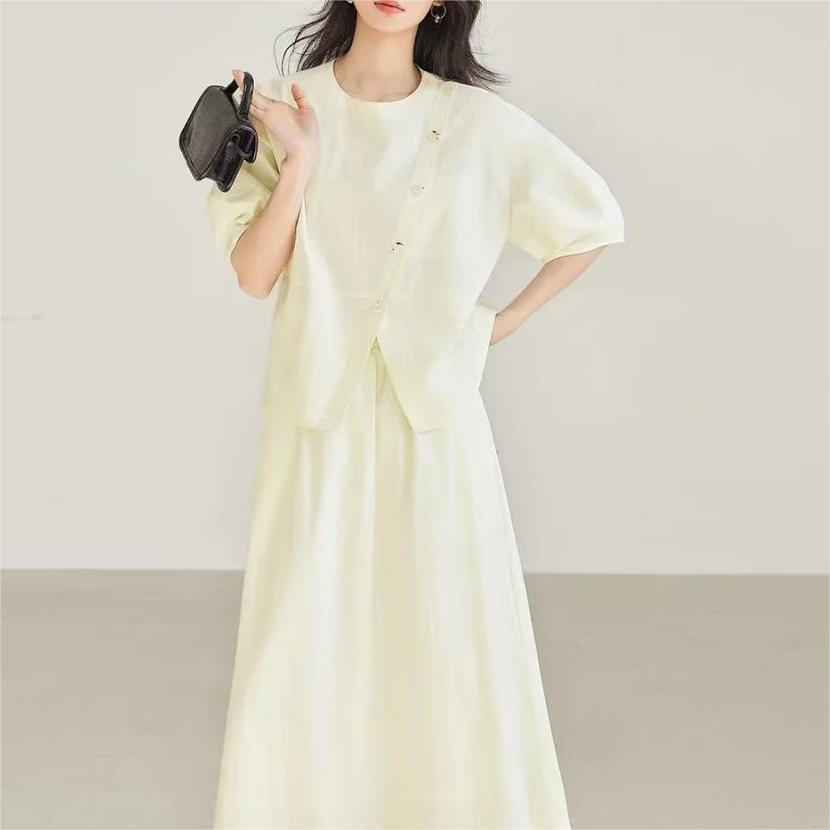 新中式泡泡袖開叉上衣插袋半裙兩件套