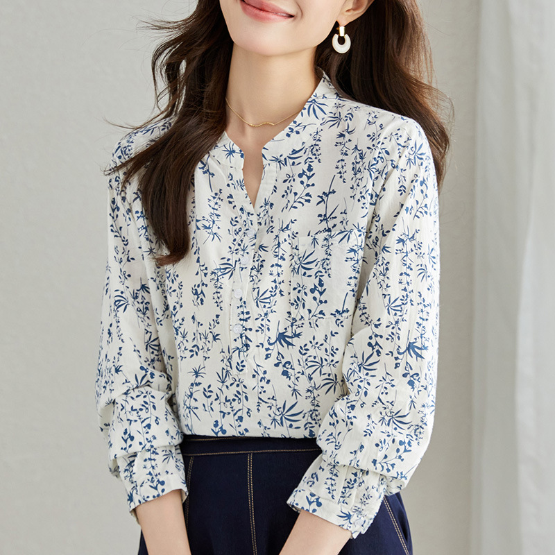 別緻減齡青花瓷小碎花襯衫