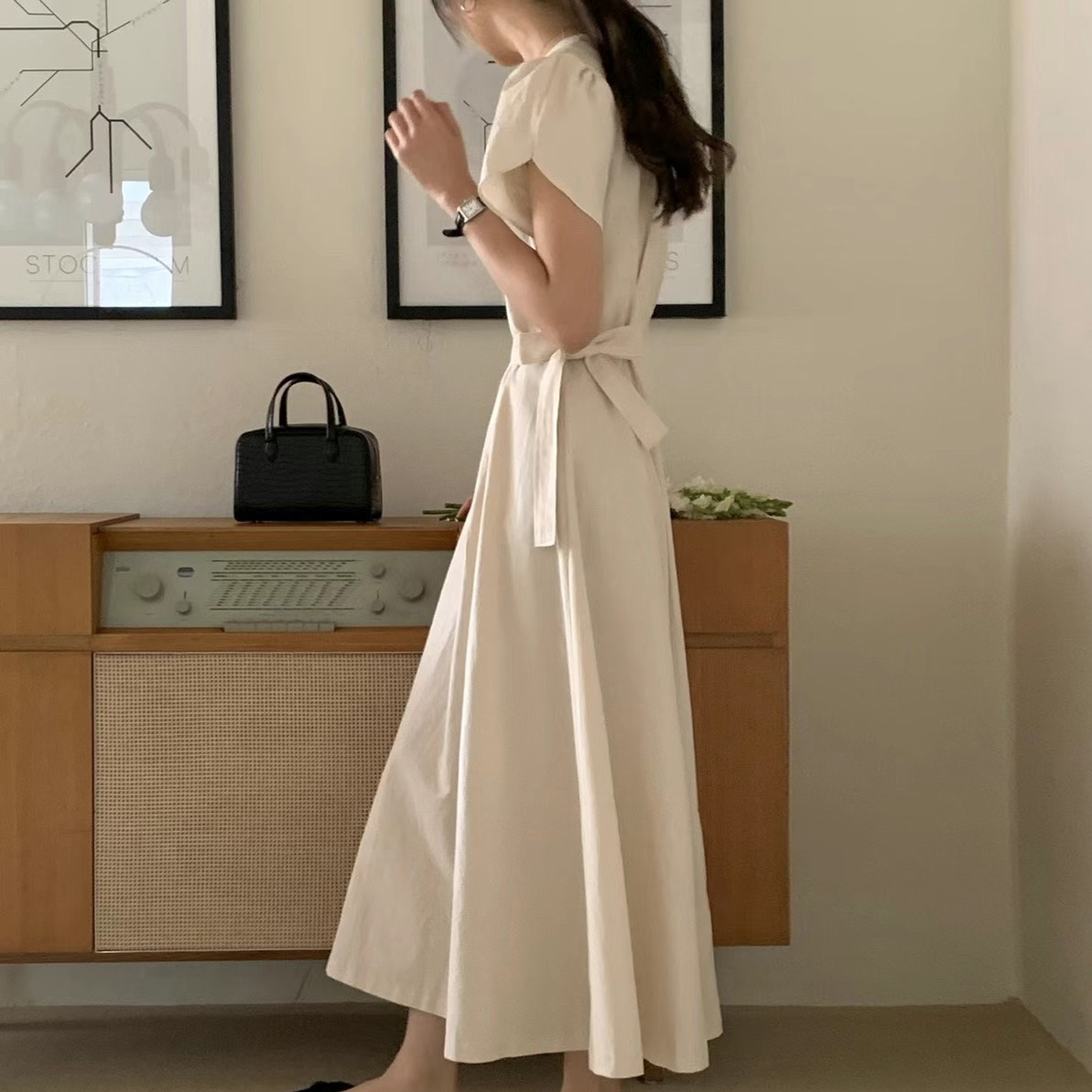 法式圓領純色繫帶蝴蝶結收腰顯瘦連身裙