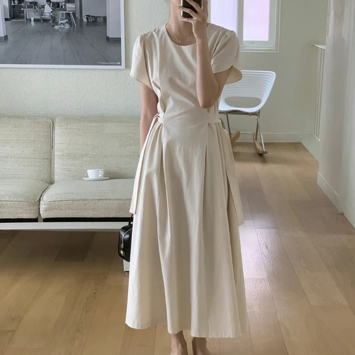法式圓領純色繫帶蝴蝶結收腰顯瘦連身裙