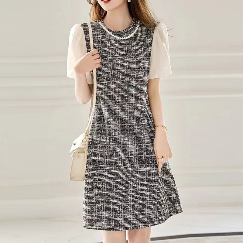 小香風熟圓領泡泡袖短袖連身裙