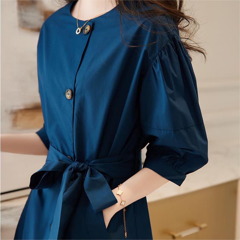 優雅圓領燈籠袖收腰連身裙