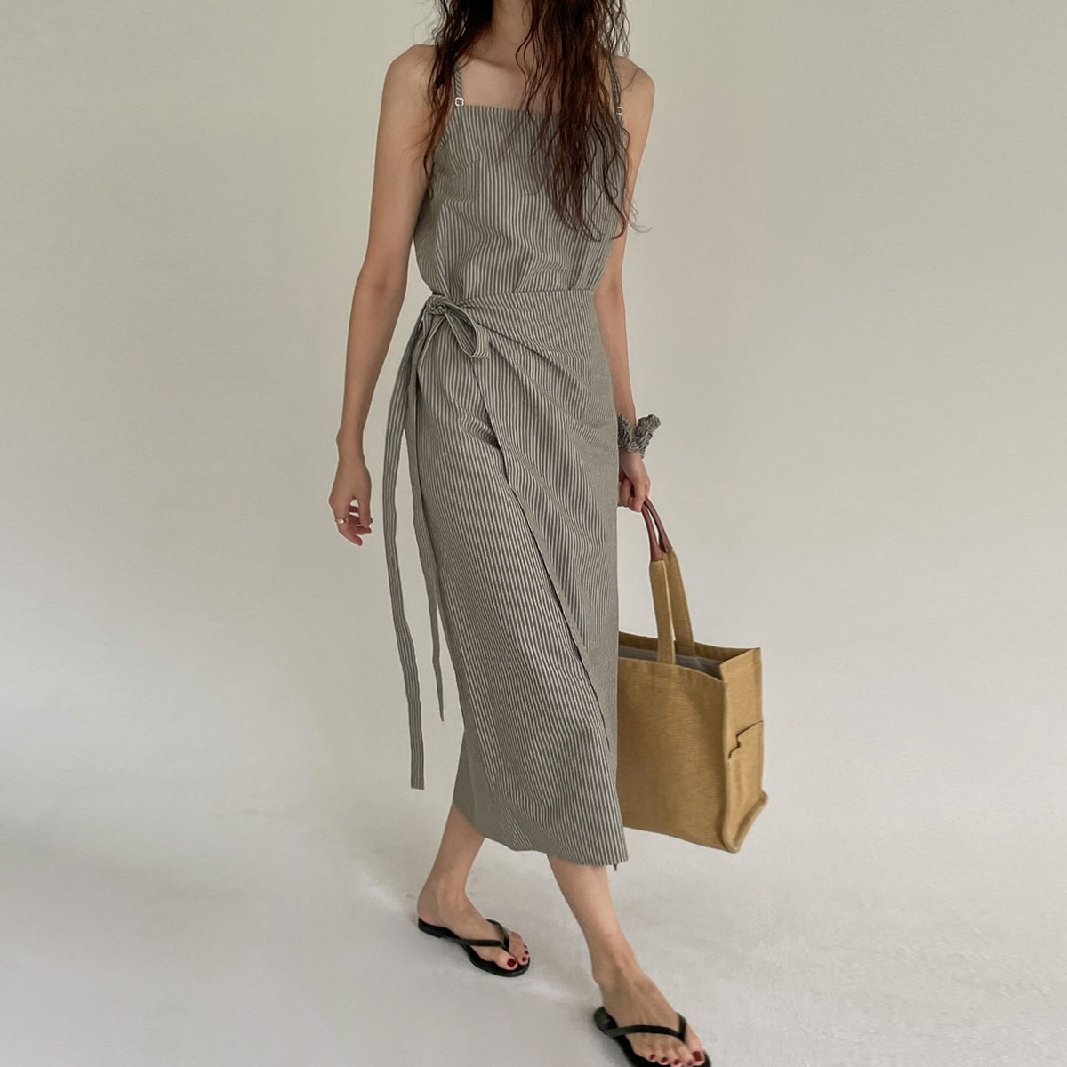 法式綁帶吊帶條紋連身裙