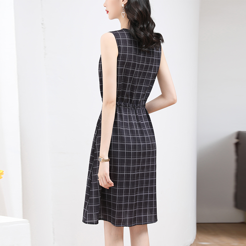 百搭格紋印花無袖背心連衣裙
