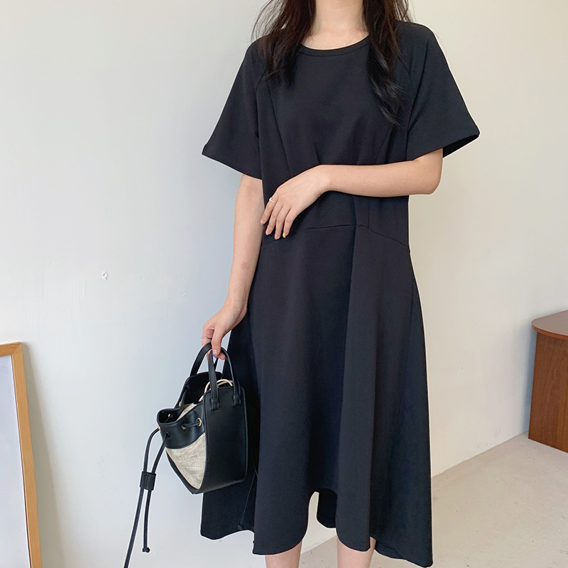 日韓系純色前短後長荷葉邊連身裙