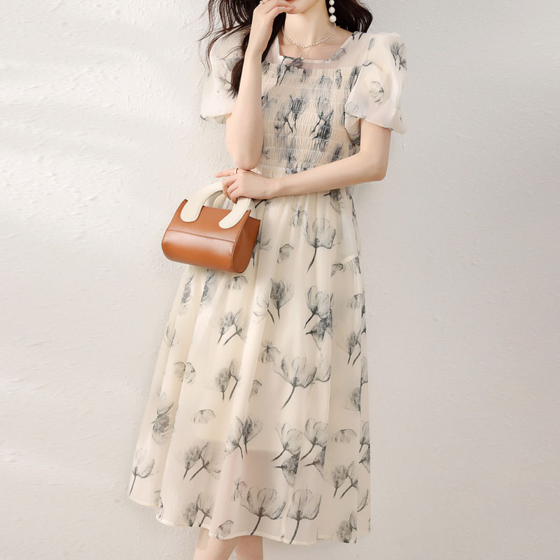 氣質水墨印花泡泡袖連身裙