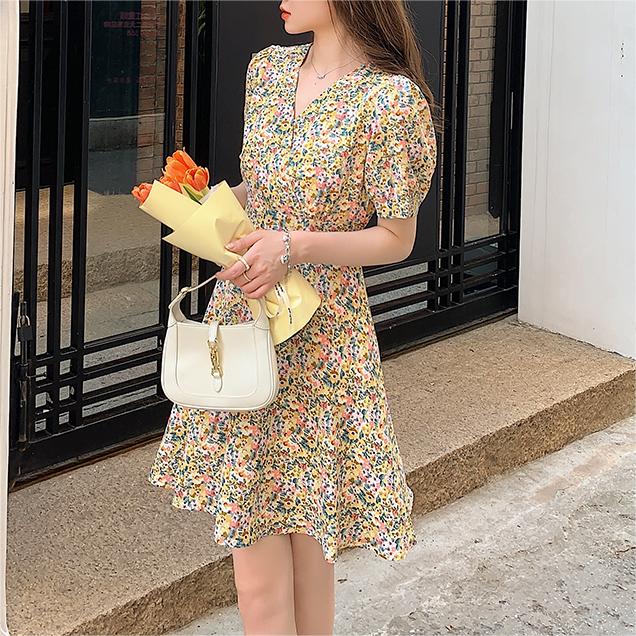 法式碎花V領帶連身裙