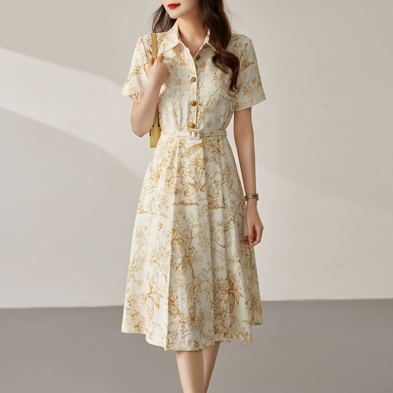 氣質花鳥印花翻領半開襟中長洋裝