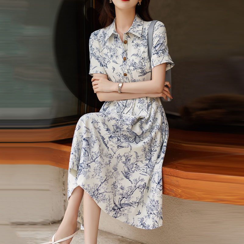氣質花鳥印花翻領半開襟中長洋裝