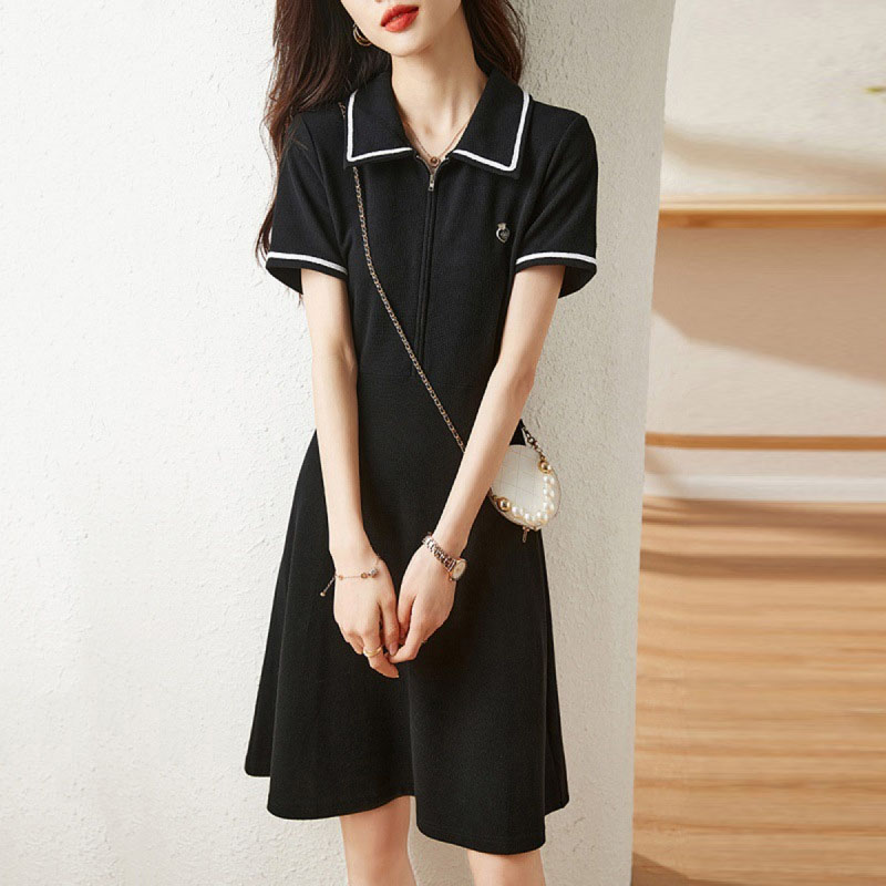 簡約撞色翻領短袖連身裙