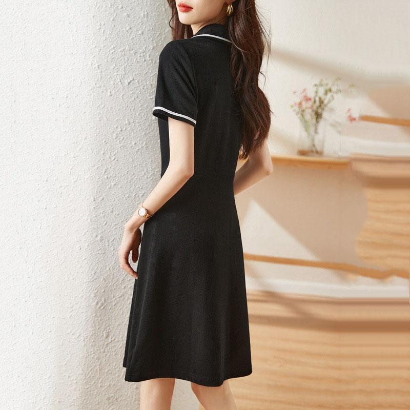 簡約撞色翻領短袖連身裙