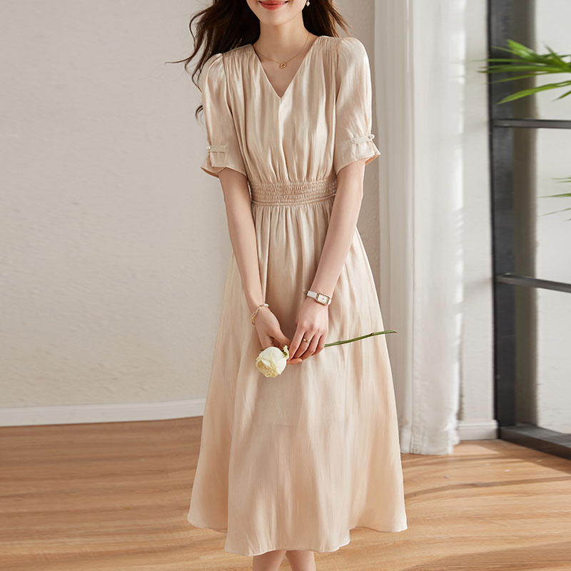 簡約純色V領緞面連身裙