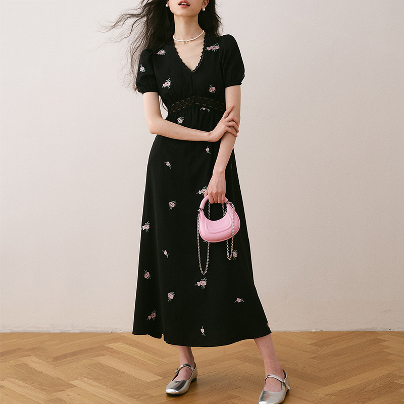 法式泡泡袖收腰V領短袖連身裙