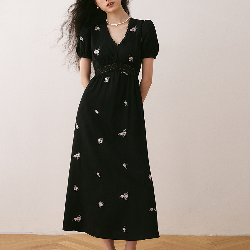 法式泡泡袖收腰V領短袖連身裙