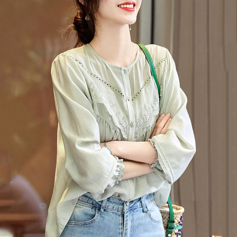 法式圓領泡泡袖蕾絲襯衫