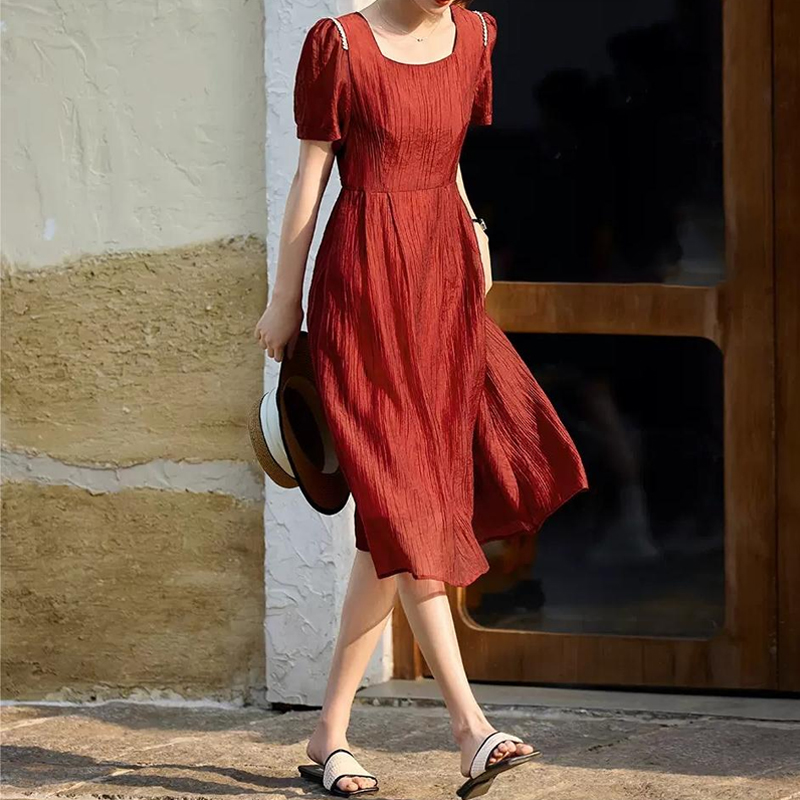 優雅純色泡泡袖方領連身裙