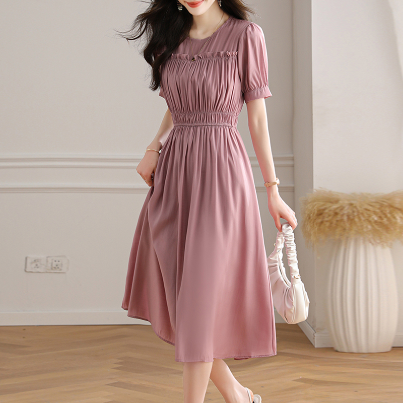 設計感純色泡泡袖連身裙