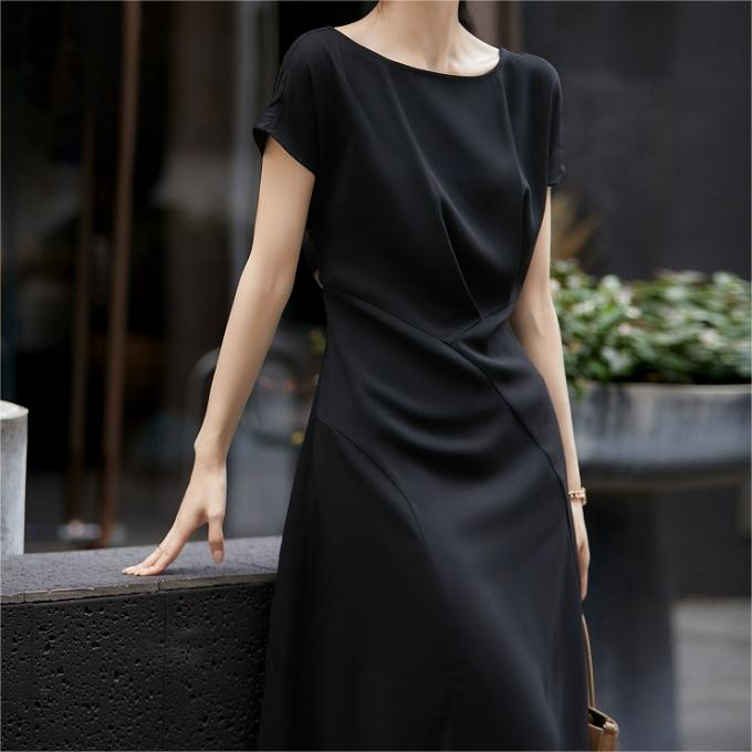 法式純色收腰短袖連身裙