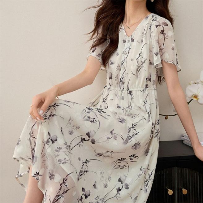 氣質收腰荷葉袖水墨印花V領洋裝