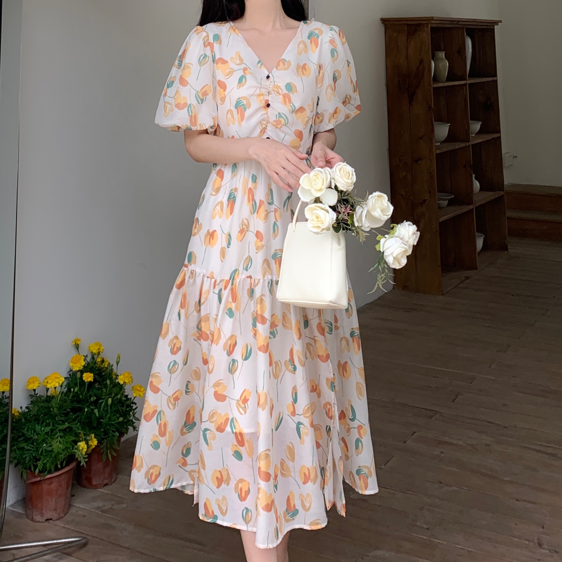 法式復古碎花泡泡袖連身裙