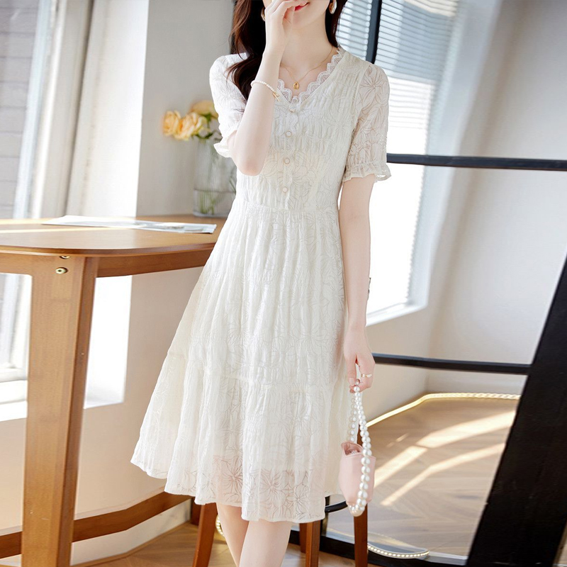 仙女風V領蕾絲拼接連身裙