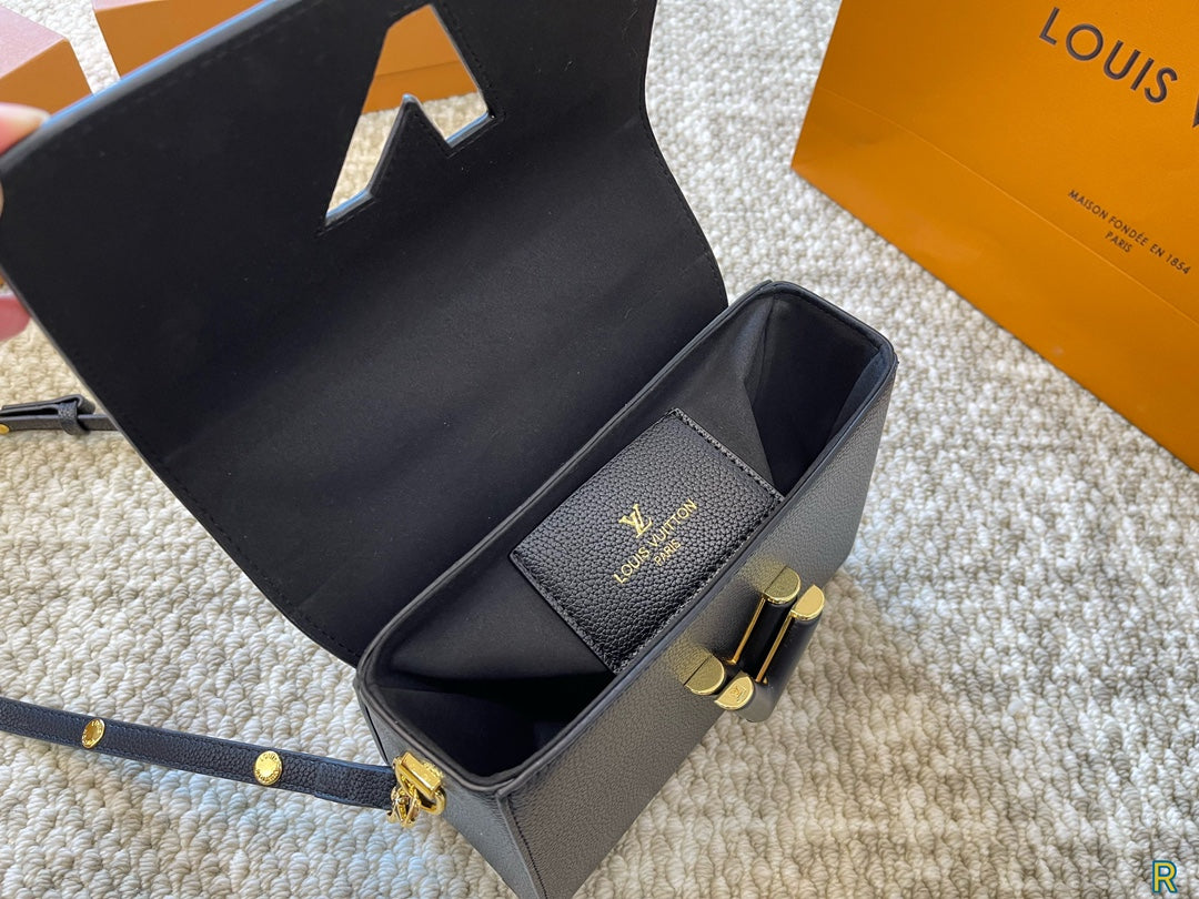 【LOUIS VUITTON 公式旗艦店】ルイヴィトン 斜めがけバッグ   Fashion bag Lv999