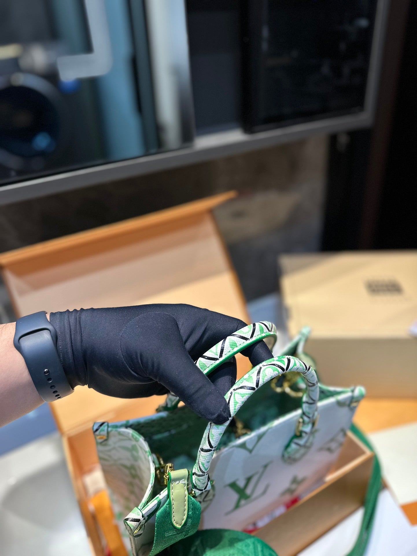 【LOUIS VUITTON 公式旗艦店】ルイヴィトン 斜めがけバッグ   Fashion bag Lv998