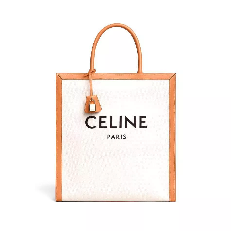 【CELINE】セリーヌ 永遠の定番クラシックトートから | 夏にも持ちたい帆布バッグ新登場